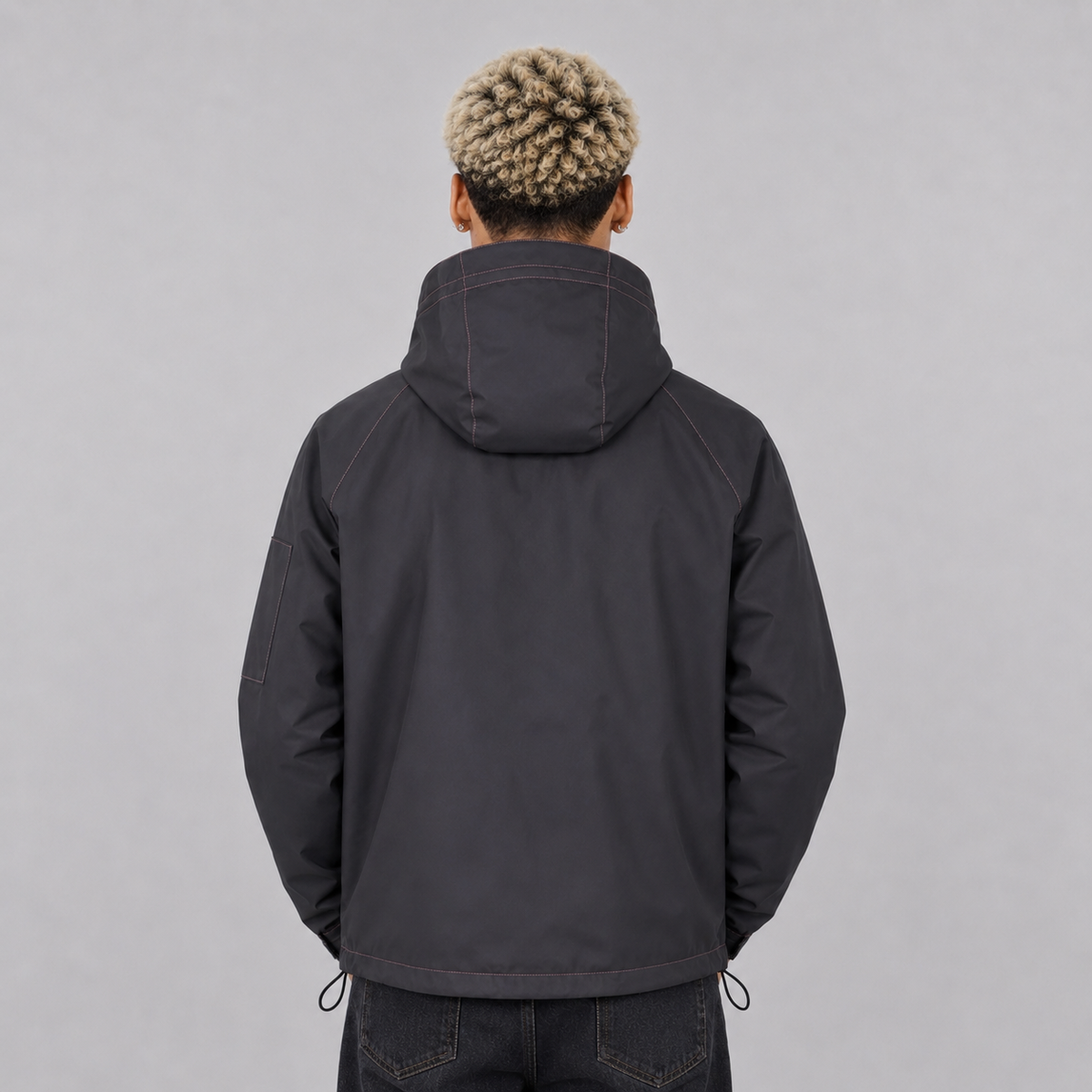 VANTAHEAT | Heat-Reactive Jacket